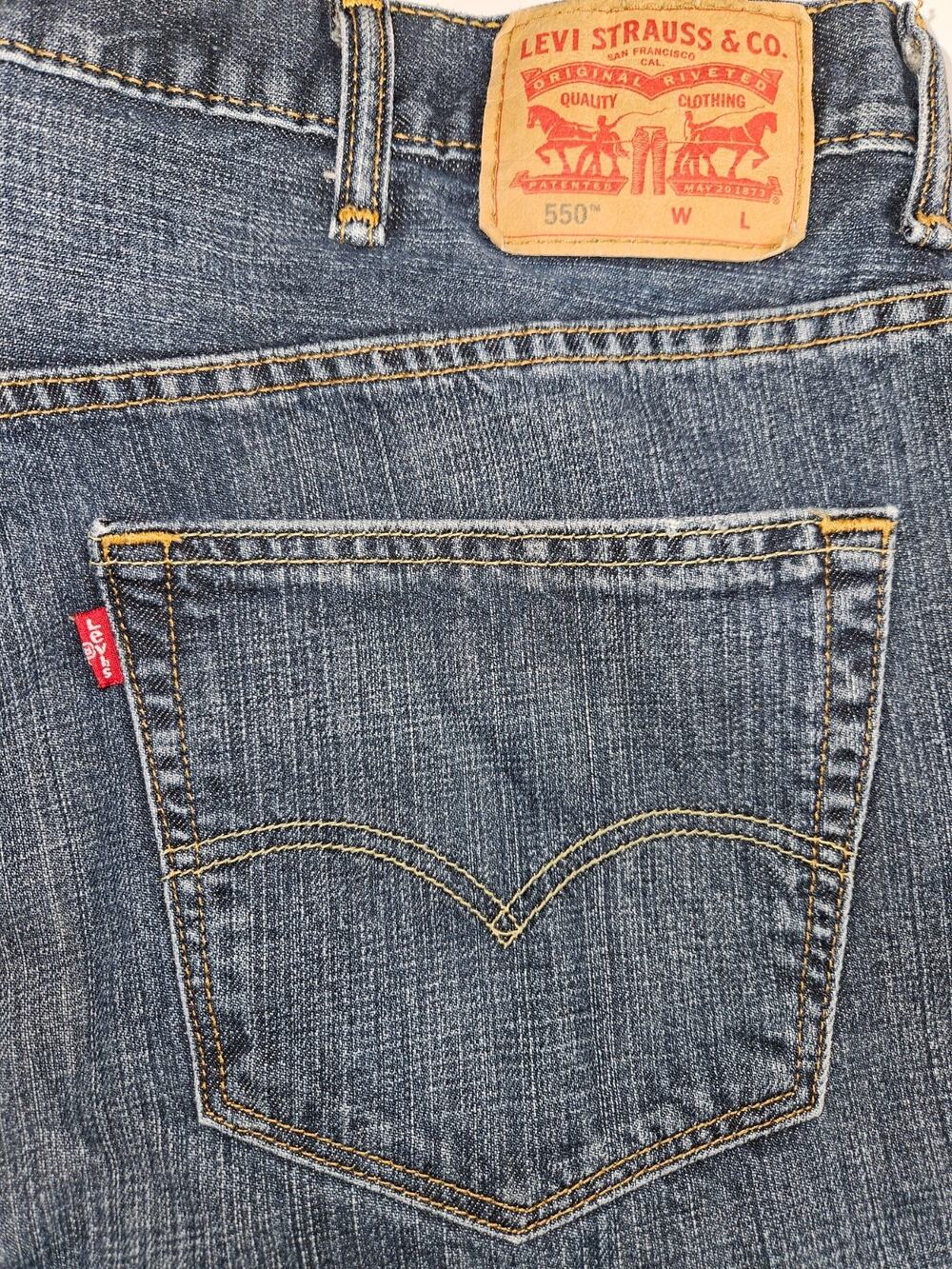 Levi's 550 Blue Denim Jeans 44x29 Mens Medium Wash Relaxed Fit Tappered Leg